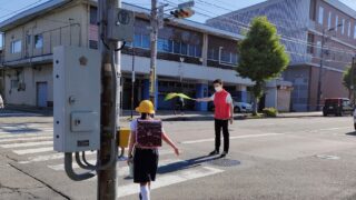 金沢市弥生地区 泉が丘交差点 通学路見守り隊の効果①